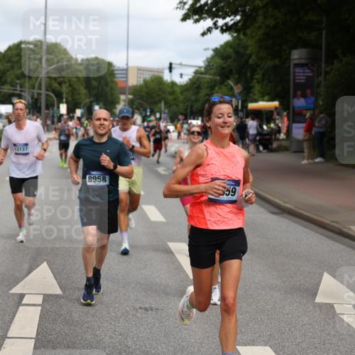 29.06.2025 - hella hamburg halbmarathon Yannick Fuchs http://msf.ph/oto/8228640 29.06.2025 10:33:41 20KM 1164, 1445, 1803, 2980, 3136, 3282, 3783, 4359, 6037, 6682, 6686, 6687, 8450, 8958, 11055, 11447, 11619, 12772, 13137, 13729, 13800, 14093, 14311, 15013, 15257, 15556, 15561, 15866, 15873, 15965, 16656, 16820, 17646, 18149, 18188, 18547, 18734 meine-sportfotos.de