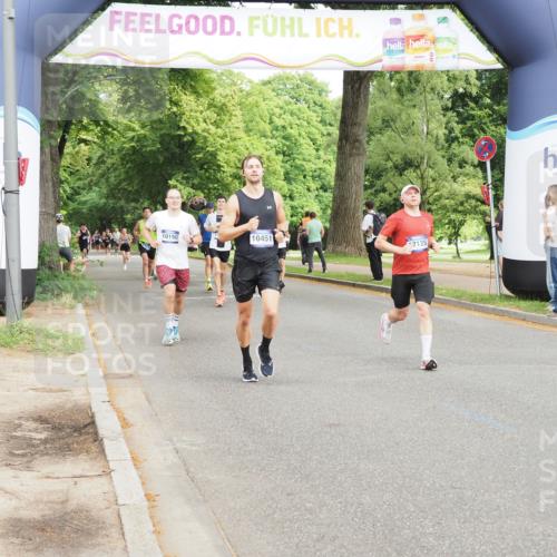 29.06.2025 - hella hamburg halbmarathon MichiJ http://msf.ph/oto/8228885 29.06.2025 10:26:11 Zwischen KM18-KM19 6047, 6123, 7310, 10451, 15261, 17125 meine-sportfotos.de