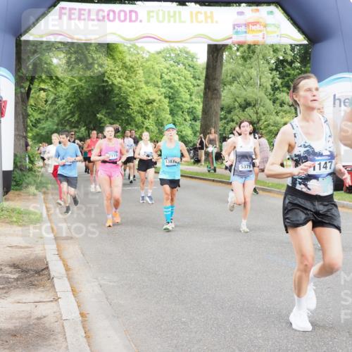 29.06.2025 - hella hamburg halbmarathon MichiJ http://msf.ph/oto/8229074 29.06.2025 10:49:24 Zwischen KM18-KM19 1147, 3625, 5058, 5379, 10128, 12978, 13874, 15516, 16424, 17096, 17119, 18355, 19240 meine-sportfotos.de