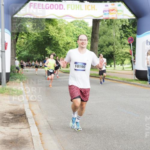 29.06.2025 - hella hamburg halbmarathon MichiJ http://msf.ph/oto/8229176 29.06.2025 10:26:13 Zwischen KM18-KM19 6047, 6123, 10190, 10451, 13148, 17125 meine-sportfotos.de