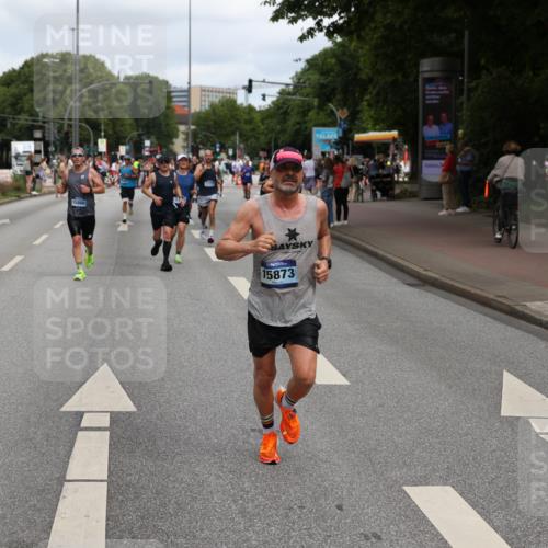 29.06.2025 - hella hamburg halbmarathon Yannick Fuchs http://msf.ph/oto/8229209 29.06.2025 10:33:45 20KM 1164, 1343, 1445, 1803, 2525, 3136, 3282, 3783, 4359, 4759, 6037, 6686, 6687, 8450, 8958, 11447, 11619, 12772, 13137, 13729, 14093, 14311, 15013, 15257, 15556, 15561, 15866, 15873, 15965, 16656, 16820, 18149, 18188, 18547, 18734 meine-sportfotos.de