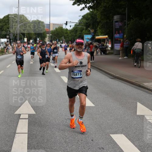 29.06.2025 - hella hamburg halbmarathon Yannick Fuchs http://msf.ph/oto/8229219 29.06.2025 10:33:45 20KM 1164, 1343, 1445, 1803, 2525, 3136, 3282, 3783, 4359, 4759, 6037, 6686, 6687, 8450, 8958, 11447, 11619, 12772, 13137, 13729, 14093, 14311, 15013, 15257, 15556, 15561, 15866, 15873, 15965, 16656, 16820, 18149, 18188, 18547, 18734 meine-sportfotos.de