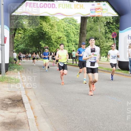 29.06.2025 - hella hamburg halbmarathon MichiJ http://msf.ph/oto/8229243 29.06.2025 10:26:14 Zwischen KM18-KM19 6047, 6123, 10190, 10451, 13148, 17125 meine-sportfotos.de