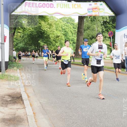 29.06.2025 - hella hamburg halbmarathon MichiJ http://msf.ph/oto/8229279 29.06.2025 10:26:15 Zwischen KM18-KM19 1290, 4865, 6047, 6123, 9313, 9944, 10190, 10451, 13148, 17125 meine-sportfotos.de
