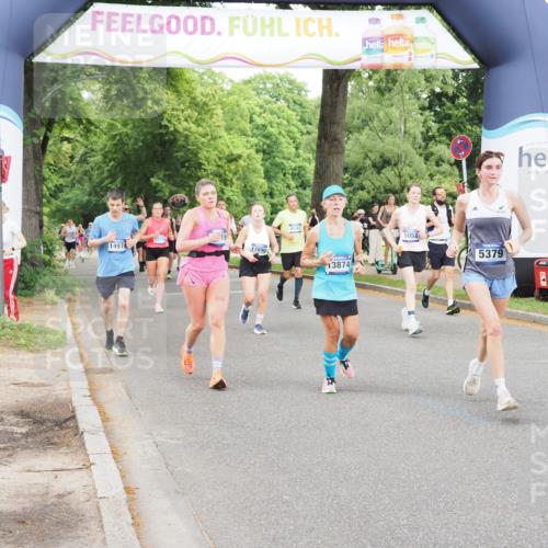 29.06.2025 - hella hamburg halbmarathon MichiJ http://msf.ph/oto/8229341 29.06.2025 10:49:25 Zwischen KM18-KM19 1147, 3625, 5058, 5379, 10128, 12978, 13874, 14970, 15516, 16424, 17096, 17119, 17890, 18355 meine-sportfotos.de