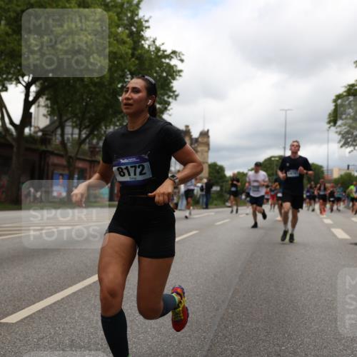 29.06.2025 - hella hamburg halbmarathon Yannick Fuchs http://msf.ph/oto/8229354 29.06.2025 10:46:41 20KM 1098, 1257, 1482, 1657, 2111, 2444, 2814, 3258, 3399, 3715, 3952, 4121, 4557, 4558, 4726, 5116, 5169, 5194, 5378, 6164, 6561, 6562, 6897, 7178, 7232, 7383, 7475, 7896, 8172, 8316, 8587, 8720, 8955, 10529, 10811, 11459, 12135, 12482, 12519, 13211, 13301, 14198, 14286, 14791, 14805, 15144, 15446, 15690, 16320, 16929, 17130, 17198, 17710, 17773, 18331 meine-sportfotos.de