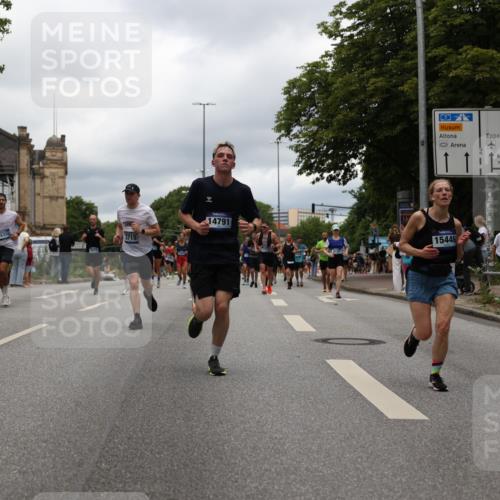 29.06.2025 - hella hamburg halbmarathon Yannick Fuchs http://msf.ph/oto/8229416 29.06.2025 10:46:41 20KM 1098, 1257, 1482, 1657, 2111, 2444, 2814, 3258, 3399, 3715, 3952, 4121, 4557, 4558, 4726, 5116, 5169, 5194, 5378, 6164, 6561, 6562, 6897, 7178, 7232, 7383, 7475, 7896, 8172, 8316, 8587, 8720, 8955, 10529, 10811, 11459, 12135, 12482, 12519, 13211, 13301, 14198, 14286, 14791, 14805, 15144, 15446, 15690, 16320, 16929, 17130, 17198, 17710, 17773, 18331 meine-sportfotos.de