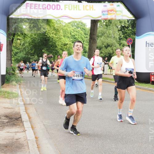 29.06.2025 - hella hamburg halbmarathon MichiJ http://msf.ph/oto/8229773 29.06.2025 10:49:27 Zwischen KM18-KM19 1147, 2661, 3625, 5058, 5379, 6142, 12978, 13874, 14970, 16426, 17096, 17119, 17890 meine-sportfotos.de