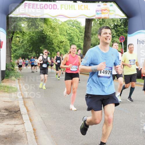 29.06.2025 - hella hamburg halbmarathon MichiJ http://msf.ph/oto/8229895 29.06.2025 10:49:28 Zwischen KM18-KM19 1147, 1184, 2661, 3625, 5058, 5379, 6142, 12156, 12978, 13874, 14970, 16426, 17096, 17119, 17890 meine-sportfotos.de