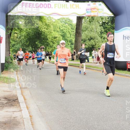 29.06.2025 - hella hamburg halbmarathon MichiJ http://msf.ph/oto/8230238 29.06.2025 10:49:32 Zwischen KM18-KM19 1184, 2661, 4511, 5058, 6142, 7869, 9297, 12156, 13551, 13874, 14970, 15550, 16371, 16420, 16426, 17890 meine-sportfotos.de