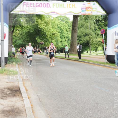29.06.2025 - hella hamburg halbmarathon MichiJ http://msf.ph/oto/8230264 29.06.2025 10:26:25 Zwischen KM18-KM19 5923, 11106, 13141, 13372, 14691, 15410 meine-sportfotos.de