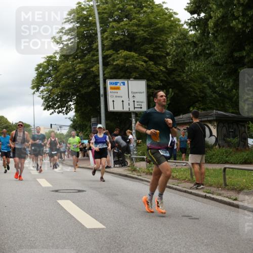 29.06.2025 - hella hamburg halbmarathon Yannick Fuchs http://msf.ph/oto/8230296 29.06.2025 10:46:44 20KM 1098, 1257, 1482, 1657, 1683, 2111, 2444, 2814, 3258, 3399, 3715, 3952, 4121, 4558, 4587, 4726, 5169, 5194, 5378, 5607, 6164, 6561, 6897, 7178, 7232, 7383, 7475, 7896, 8172, 8316, 8587, 8720, 8955, 10529, 10811, 12135, 12482, 12519, 13211, 13301, 14198, 14286, 14791, 14805, 15144, 15446, 15690, 16320, 16929, 17130, 17198, 17710, 17773, 18331 meine-sportfotos.de