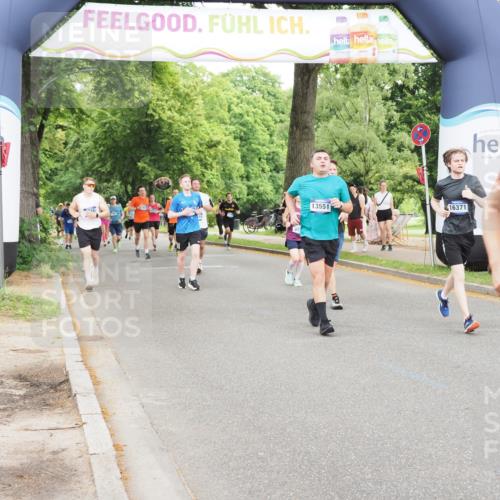 29.06.2025 - hella hamburg halbmarathon MichiJ http://msf.ph/oto/8230325 29.06.2025 10:49:34 Zwischen KM18-KM19 1184, 2661, 4511, 6142, 7869, 9297, 10866, 12156, 12662, 13551, 15550, 16371, 16420, 16426 meine-sportfotos.de