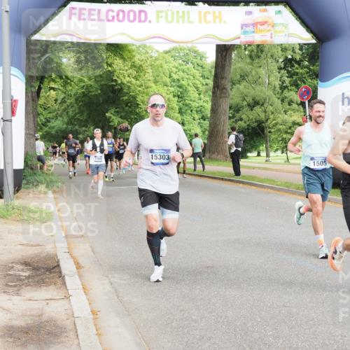 29.06.2025 - hella hamburg halbmarathon MichiJ http://msf.ph/oto/8230369 29.06.2025 10:26:28 Zwischen KM18-KM19 1505, 5923, 13141, 13900, 15303, 16698 meine-sportfotos.de