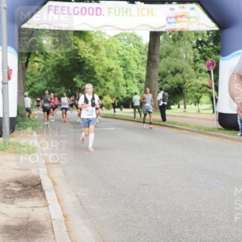 29.06.2025 - hella hamburg halbmarathon MichiJ http://msf.ph/oto/8230617 29.06.2025 10:26:29 Zwischen KM18-KM19 1505, 5923, 13141, 13900, 15303, 16698 meine-sportfotos.de