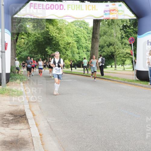 29.06.2025 - hella hamburg halbmarathon MichiJ http://msf.ph/oto/8230628 29.06.2025 10:26:29 Zwischen KM18-KM19 1505, 5923, 13141, 13900, 15303, 16698 meine-sportfotos.de