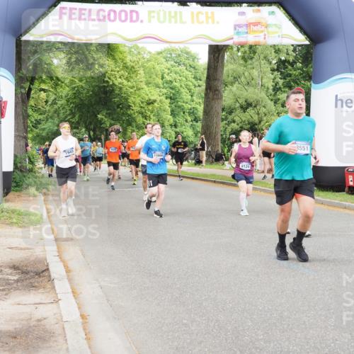 29.06.2025 - hella hamburg halbmarathon MichiJ http://msf.ph/oto/8230678 29.06.2025 10:49:35 Zwischen KM18-KM19 1184, 1940, 2661, 4511, 7869, 9124, 9297, 10866, 12156, 12662, 13551, 15550, 16371, 16420 meine-sportfotos.de
