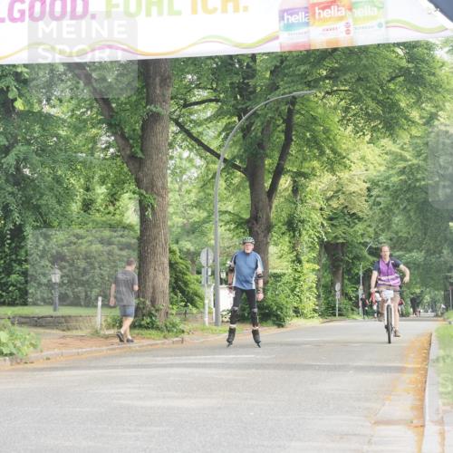 29.06.2025 - hella hamburg halbmarathon KatJ http://msf.ph/oto/8230817 29.06.2025 09:42:20 Zwischen KM18-KM19  meine-sportfotos.de
