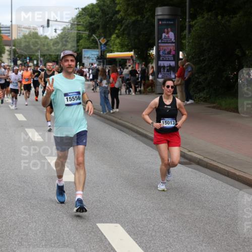 29.06.2025 - hella hamburg halbmarathon Yannick Fuchs http://msf.ph/oto/8230867 29.06.2025 10:33:58 20KM 1343, 1445, 1803, 2044, 2525, 2546, 2563, 3282, 3783, 4565, 4759, 6037, 6686, 6687, 7981, 8319, 8925, 9265, 11305, 11619, 12335, 13479, 13514, 13729, 14204, 14272, 14311, 14359, 15013, 15094, 15336, 15556, 15744, 15866, 16656, 16820, 17005, 17215, 17360, 17668, 18149, 18285, 18547, 18734, 18803 meine-sportfotos.de
