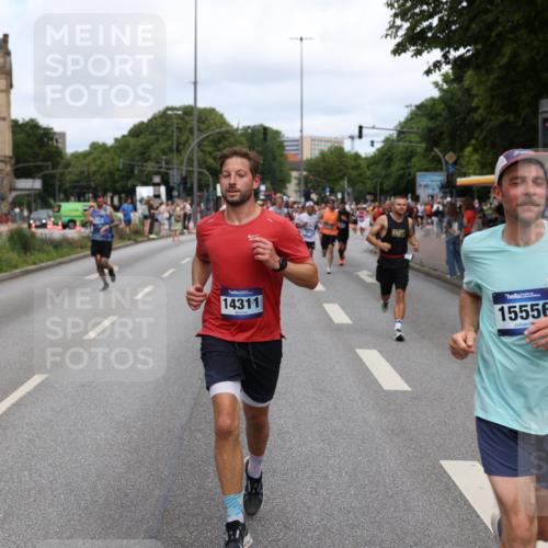 29.06.2025 - hella hamburg halbmarathon Yannick Fuchs http://msf.ph/oto/8230933 29.06.2025 10:33:59 20KM 1343, 1803, 2044, 2525, 2546, 2563, 3282, 3783, 4565, 4759, 6037, 6686, 6687, 7981, 8319, 8925, 9265, 11305, 11619, 12335, 12372, 13479, 13514, 13729, 14204, 14272, 14311, 14359, 15013, 15094, 15336, 15556, 15744, 15866, 16656, 16820, 17005, 17215, 17360, 17668, 18149, 18285, 18547, 18734, 18803 meine-sportfotos.de