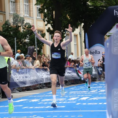 29.06.2025 - hella hamburg halbmarathon Strokosch-Dieckow http://msf.ph/oto/8230946 29.06.2025 10:33:07 Ziel 1910, 6473, 11169, 14167, 14276, 17175, 17802 meine-sportfotos.de