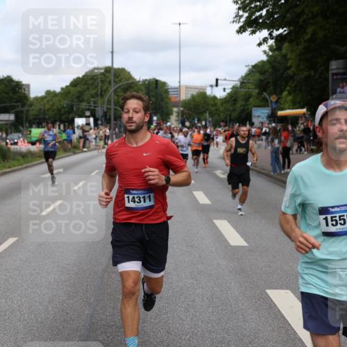 29.06.2025 - hella hamburg halbmarathon Yannick Fuchs http://msf.ph/oto/8230948 29.06.2025 10:33:59 20KM 1343, 1803, 2044, 2525, 2546, 2563, 3282, 3783, 4565, 4759, 6037, 6686, 6687, 7981, 8319, 8925, 9265, 11305, 11619, 12335, 12372, 13479, 13514, 13729, 14204, 14272, 14311, 14359, 15013, 15094, 15336, 15556, 15744, 15866, 16656, 16820, 17005, 17215, 17360, 17668, 18149, 18285, 18547, 18734, 18803 meine-sportfotos.de