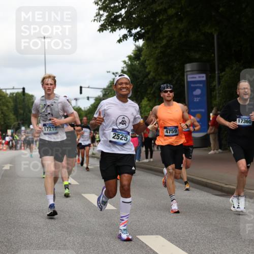 29.06.2025 - hella hamburg halbmarathon Yannick Fuchs http://msf.ph/oto/8231085 29.06.2025 10:34:03 20KM 1343, 2044, 2525, 2546, 2563, 2972, 3282, 4565, 4759, 5752, 6037, 6687, 7981, 8319, 8925, 9265, 9540, 11284, 11305, 12335, 12372, 13479, 13514, 13729, 14204, 14272, 14311, 14359, 15013, 15094, 15336, 15435, 15556, 15744, 16656, 16820, 17005, 17215, 17360, 17425, 17668, 18149, 18154, 18285, 18547, 18803 meine-sportfotos.de