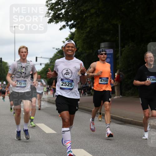 29.06.2025 - hella hamburg halbmarathon Yannick Fuchs http://msf.ph/oto/8231151 29.06.2025 10:34:03 20KM 1343, 2044, 2525, 2546, 2563, 2972, 3282, 4565, 4759, 5752, 6037, 6687, 7981, 8319, 8925, 9265, 9540, 11284, 11305, 12335, 12372, 13479, 13514, 13729, 14204, 14272, 14311, 14359, 15013, 15094, 15336, 15435, 15556, 15744, 16656, 16820, 17005, 17215, 17360, 17425, 17668, 18149, 18154, 18285, 18547, 18803 meine-sportfotos.de