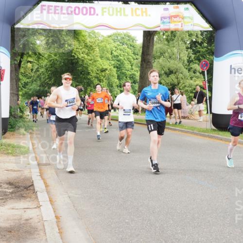 29.06.2025 - hella hamburg halbmarathon MichiJ http://msf.ph/oto/8231224 29.06.2025 10:49:37 Zwischen KM18-KM19 1114, 1940, 4511, 4859, 7869, 9124, 9297, 10866, 12662, 13551, 15550, 16371, 16420, 16540 meine-sportfotos.de