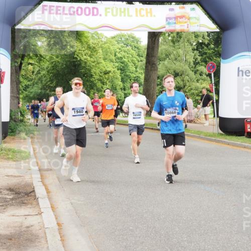 29.06.2025 - hella hamburg halbmarathon MichiJ http://msf.ph/oto/8231256 29.06.2025 10:49:37 Zwischen KM18-KM19 1114, 1940, 4511, 4859, 7869, 9124, 9297, 10866, 12662, 13551, 15550, 16371, 16420, 16540 meine-sportfotos.de
