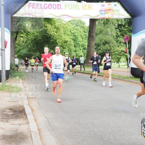 29.06.2025 - hella hamburg halbmarathon MichiJ http://msf.ph/oto/8231356 29.06.2025 10:26:35 Zwischen KM18-KM19 3480, 6458, 8571, 10793, 12739, 13595, 13900, 15303, 16992 meine-sportfotos.de