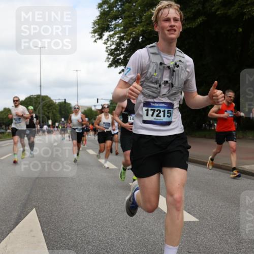29.06.2025 - hella hamburg halbmarathon Yannick Fuchs http://msf.ph/oto/8231425 29.06.2025 10:34:05 20KM 1343, 2044, 2525, 2546, 2563, 2972, 3282, 4565, 4759, 5752, 6037, 7981, 8319, 8925, 9116, 9265, 9540, 11284, 11305, 12335, 12372, 13479, 13514, 14204, 14272, 14311, 14359, 15013, 15094, 15336, 15435, 15556, 15744, 16656, 16820, 17005, 17215, 17360, 17425, 17668, 18149, 18154, 18285, 18803 meine-sportfotos.de
