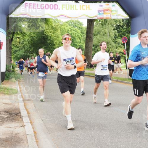 29.06.2025 - hella hamburg halbmarathon MichiJ http://msf.ph/oto/8231441 29.06.2025 10:49:38 Zwischen KM18-KM19 1114, 1940, 4511, 4859, 7869, 9124, 10866, 11402, 12662, 13551, 16371, 16420, 16540 meine-sportfotos.de