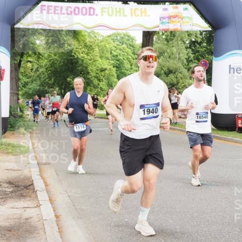 29.06.2025 - hella hamburg halbmarathon MichiJ http://msf.ph/oto/8231640 29.06.2025 10:49:38 Zwischen KM18-KM19 1114, 1940, 4511, 4859, 7869, 9124, 10866, 11402, 12662, 13551, 16371, 16420, 16540 meine-sportfotos.de