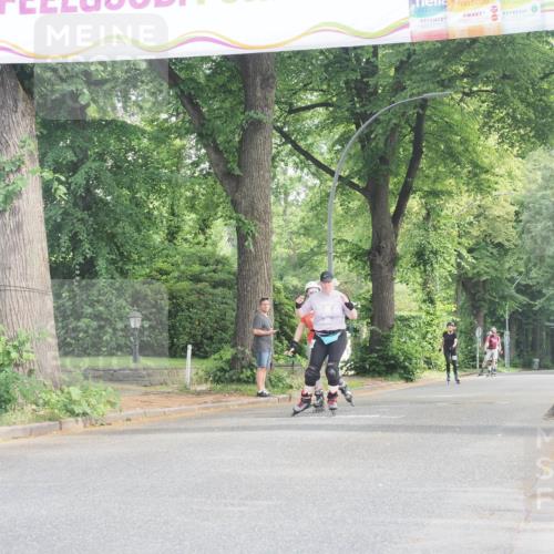 29.06.2025 - hella hamburg halbmarathon KatJ http://msf.ph/oto/8231649 29.06.2025 09:42:32 Zwischen KM18-KM19  meine-sportfotos.de