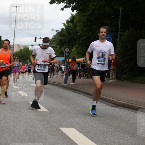 29.06.2025 - hella hamburg halbmarathon Yannick Fuchs http://msf.ph/oto/8232874 29.06.2025 10:34:18 20KM 1358, 1975, 2044, 2546, 2563, 2573, 2972, 3547, 3626, 4398, 4565, 5752, 7981, 8319, 8346, 8925, 9116, 9540, 11284, 11714, 11806, 12046, 12091, 12335, 12372, 13190, 13479, 13514, 14077, 14204, 14272, 14699, 15094, 15336, 15421, 15435, 15744, 15828, 17425, 17668, 17792, 17916, 17973, 18013, 18154, 18803 meine-sportfotos.de