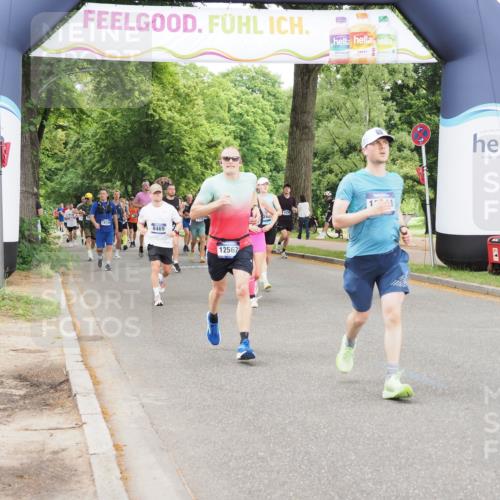 29.06.2025 - hella hamburg halbmarathon MichiJ http://msf.ph/oto/8232909 29.06.2025 10:49:43 Zwischen KM18-KM19 1114, 1940, 4859, 6311, 8469, 9124, 9899, 10194, 11402, 12567, 13739, 13841, 16540, 18359, 18739, 18796 meine-sportfotos.de