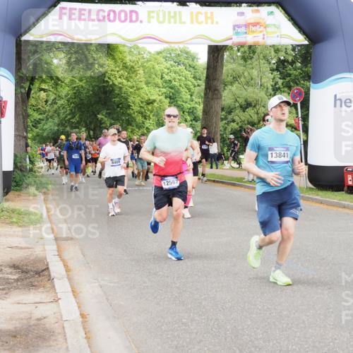 29.06.2025 - hella hamburg halbmarathon MichiJ http://msf.ph/oto/8232924 29.06.2025 10:49:43 Zwischen KM18-KM19 1114, 1940, 4859, 6311, 8469, 9124, 9899, 10194, 11402, 12567, 13739, 13841, 16540, 18359, 18739, 18796 meine-sportfotos.de
