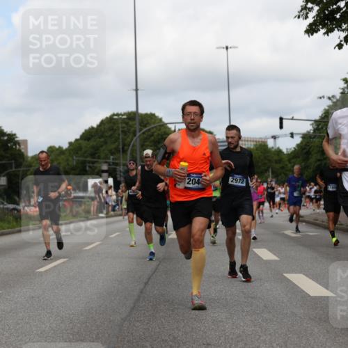 29.06.2025 - hella hamburg halbmarathon Yannick Fuchs http://msf.ph/oto/8232939 29.06.2025 10:34:18 20KM 1358, 1975, 2044, 2546, 2563, 2573, 2972, 3547, 3626, 4398, 4565, 5752, 7981, 8319, 8346, 8925, 9116, 9540, 11284, 11714, 11806, 12046, 12091, 12335, 12372, 13190, 13479, 13514, 14077, 14204, 14272, 14699, 15094, 15336, 15421, 15435, 15744, 15828, 17425, 17668, 17792, 17916, 17973, 18013, 18154, 18803 meine-sportfotos.de