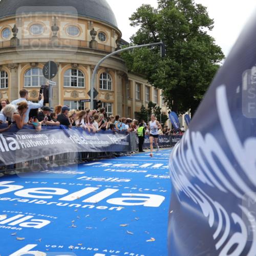 29.06.2025 - hella hamburg halbmarathon Strokosch-Dieckow http://msf.ph/oto/8233021 29.06.2025 10:33:55 Ziel 9345, 9519, 10865, 11227, 13493, 13494, 14448, 15268, 15500, 16243, 17877 meine-sportfotos.de