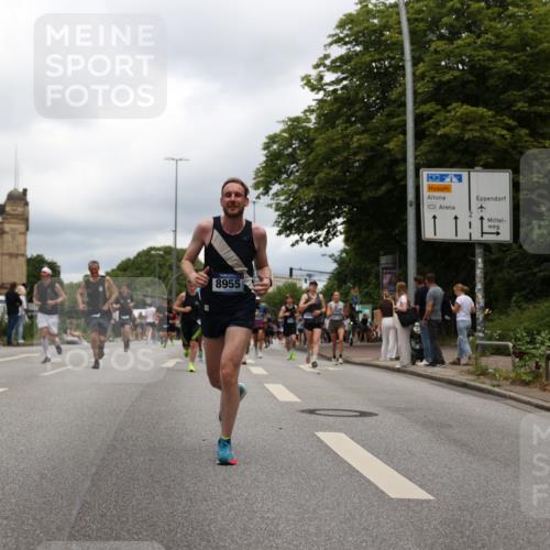 29.06.2025 - hella hamburg halbmarathon Yannick Fuchs http://msf.ph/oto/8233040 29.06.2025 10:46:56 20KM 1098, 1257, 1258, 1482, 1657, 1683, 2111, 2208, 2910, 3258, 3334, 3399, 3952, 3999, 4419, 4587, 4726, 5169, 5194, 5607, 5907, 6198, 6897, 7178, 7232, 7383, 8273, 8361, 8587, 8651, 8955, 9065, 9163, 10529, 10724, 10811, 11217, 11588, 11589, 11604, 11689, 12155, 12482, 12910, 13211, 14198, 14286, 14805, 15430, 15681, 15980, 16467, 16929, 17130, 17198, 17710, 18249, 18331, 18901, 19208, 19244 meine-sportfotos.de