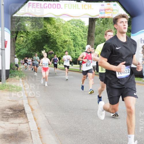 29.06.2025 - hella hamburg halbmarathon MichiJ http://msf.ph/oto/8233197 29.06.2025 10:26:43 Zwischen KM18-KM19 5091, 5791, 7743, 8571, 9017, 9171, 9643, 10793, 10922, 11282, 15382, 16075, 18193, 18277, 18584 meine-sportfotos.de