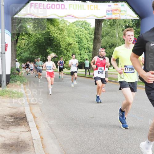 29.06.2025 - hella hamburg halbmarathon MichiJ http://msf.ph/oto/8233244 29.06.2025 10:26:43 Zwischen KM18-KM19 5091, 5791, 7743, 8571, 9017, 9171, 9643, 10793, 10922, 11282, 15382, 16075, 18193, 18277, 18584 meine-sportfotos.de
