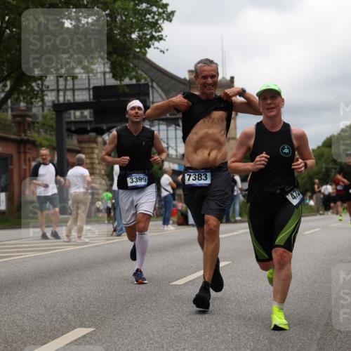 29.06.2025 - hella hamburg halbmarathon Yannick Fuchs http://msf.ph/oto/8233449 29.06.2025 10:47:00 20KM 1257, 1258, 1482, 1683, 2111, 2208, 2346, 2910, 3334, 3399, 3999, 4065, 4419, 4587, 4726, 5077, 5169, 5194, 5607, 5907, 6198, 6897, 7232, 7383, 7509, 8273, 8361, 8587, 8651, 8955, 9065, 9163, 10529, 10724, 11217, 11588, 11589, 11604, 11689, 12155, 12482, 12910, 14805, 15430, 15681, 15980, 16467, 16929, 17710, 18249, 18331, 18720, 18901, 19208, 19244 meine-sportfotos.de