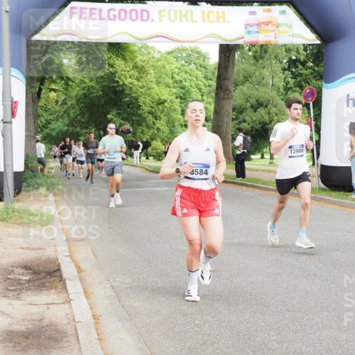 29.06.2025 - hella hamburg halbmarathon MichiJ http://msf.ph/oto/8233496 29.06.2025 10:26:45 Zwischen KM18-KM19 5091, 5791, 9171, 9643, 10922, 11282, 12900, 15382, 16075, 18584 meine-sportfotos.de
