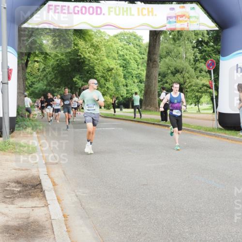 29.06.2025 - hella hamburg halbmarathon MichiJ http://msf.ph/oto/8233635 29.06.2025 10:26:46 Zwischen KM18-KM19 5091, 5791, 9171, 9643, 10922, 11282, 11423, 12900, 15382, 18584 meine-sportfotos.de