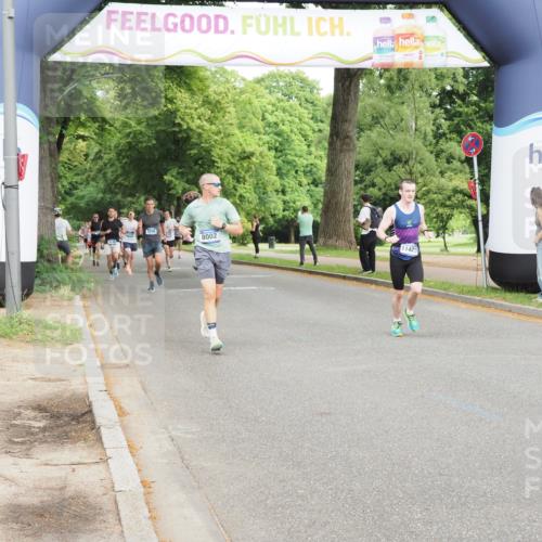 29.06.2025 - hella hamburg halbmarathon MichiJ http://msf.ph/oto/8233648 29.06.2025 10:26:47 Zwischen KM18-KM19 5091, 8002, 9171, 9643, 10922, 11282, 11423, 12900, 15382, 18584 meine-sportfotos.de