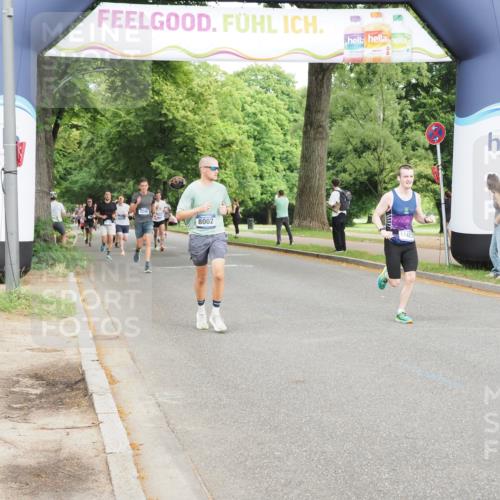 29.06.2025 - hella hamburg halbmarathon MichiJ http://msf.ph/oto/8233687 29.06.2025 10:26:47 Zwischen KM18-KM19 5091, 8002, 9171, 9643, 10922, 11282, 11423, 12900, 15382, 18584 meine-sportfotos.de