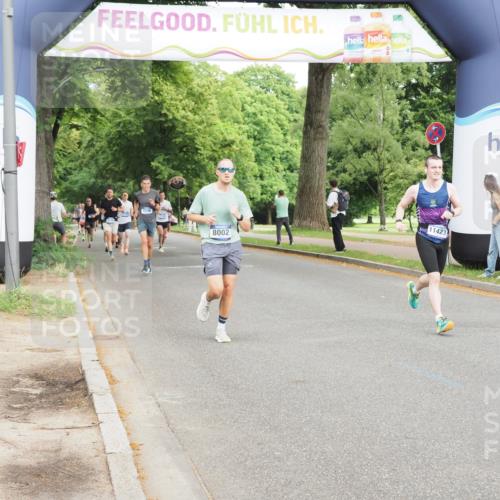 29.06.2025 - hella hamburg halbmarathon MichiJ http://msf.ph/oto/8233746 29.06.2025 10:26:47 Zwischen KM18-KM19 5091, 8002, 9171, 9643, 10922, 11282, 11423, 12900, 15382, 18584 meine-sportfotos.de