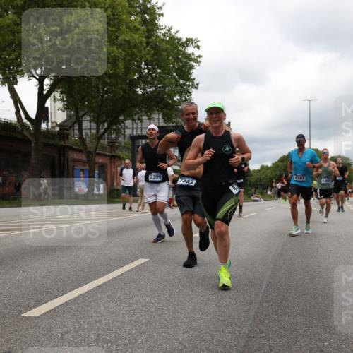 29.06.2025 - hella hamburg halbmarathon Yannick Fuchs http://msf.ph/oto/8233749 29.06.2025 10:47:00 20KM 1257, 1258, 1482, 1683, 2111, 2208, 2346, 2910, 3334, 3399, 3999, 4065, 4419, 4587, 4726, 5077, 5169, 5194, 5607, 5907, 6198, 6897, 7232, 7383, 7509, 8273, 8361, 8587, 8651, 8955, 9065, 9163, 10529, 10724, 11217, 11588, 11589, 11604, 11689, 12155, 12482, 12910, 14805, 15430, 15681, 15980, 16467, 16929, 17710, 18249, 18331, 18720, 18901, 19208, 19244 meine-sportfotos.de